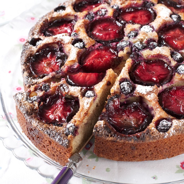Recipe: gluten free plum and cinnamon cake by Hannah Miles