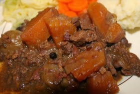 Greek Lamb, Artichoke and Onion Stew pics foto Greek Lamb, Artichoke and Onion Stew