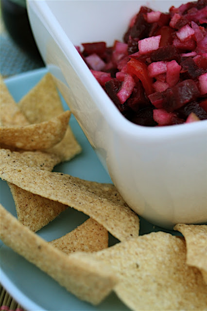 Beetroot salsa recipe with tortilla chips