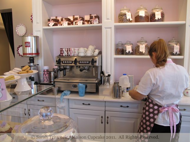 Peggy Porschen Cafe by Sarah Trivuncic Maison Cupcake