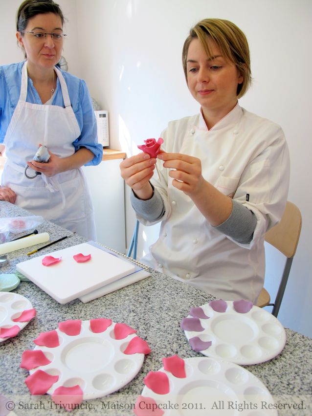 Peggy Porschen class March 2011 by Sarah Trivuncic Maison Cupcake