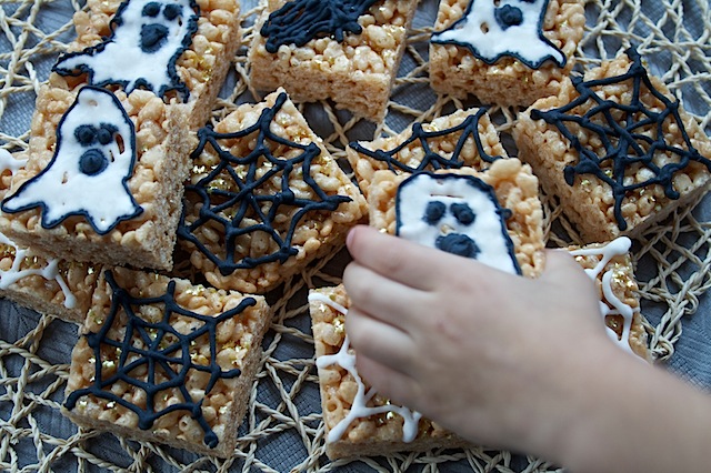 Halloween Rice Crispy Squares