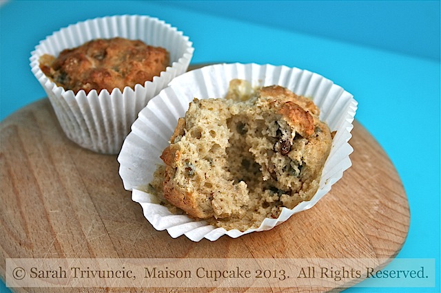 Stilton and walnut muffins - 4