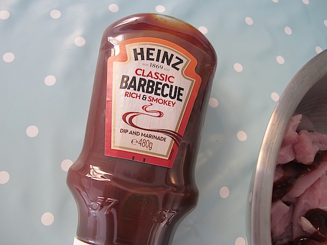 Turkey wraps Heinz barbecue sauce - 02