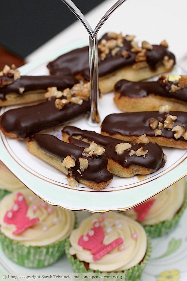 Coffee and walnut eclairs - 1