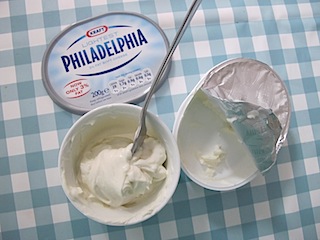 Philadelphia cream cheese cupcake frosting