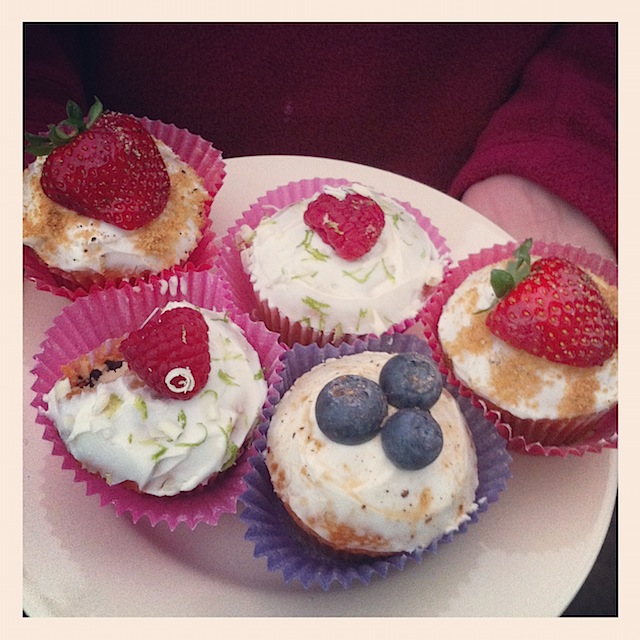 Mixed fruit cupcakes