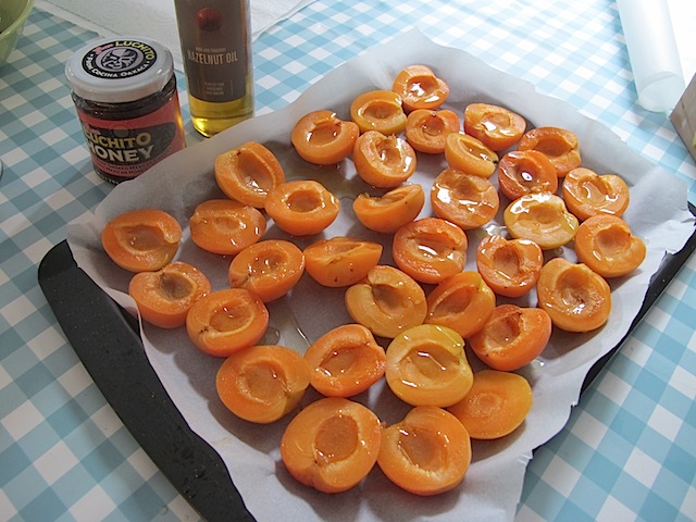 Apricot and smoked honey tart | MaisonCupcake.com
