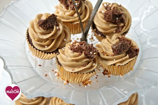 Mini Coffee Cupcakes with Aero