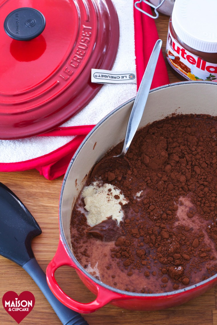 Nutella chocolate semolina pudding with hazelnut meringue
