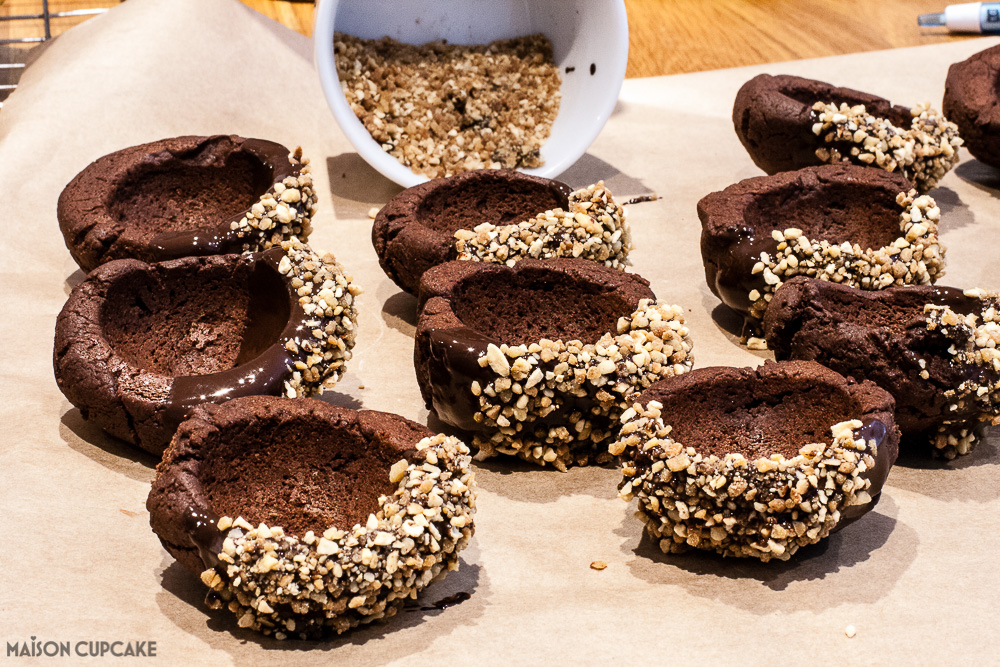 Chocolate Cookie Cups with Coffee Ice Cream Scoops-5