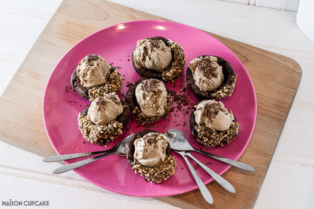 Chocolate Cookie Cups with Coffee Ice Cream Scoops