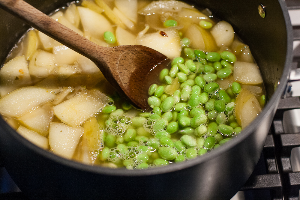 Apple and Soya Bean Soup step by steps