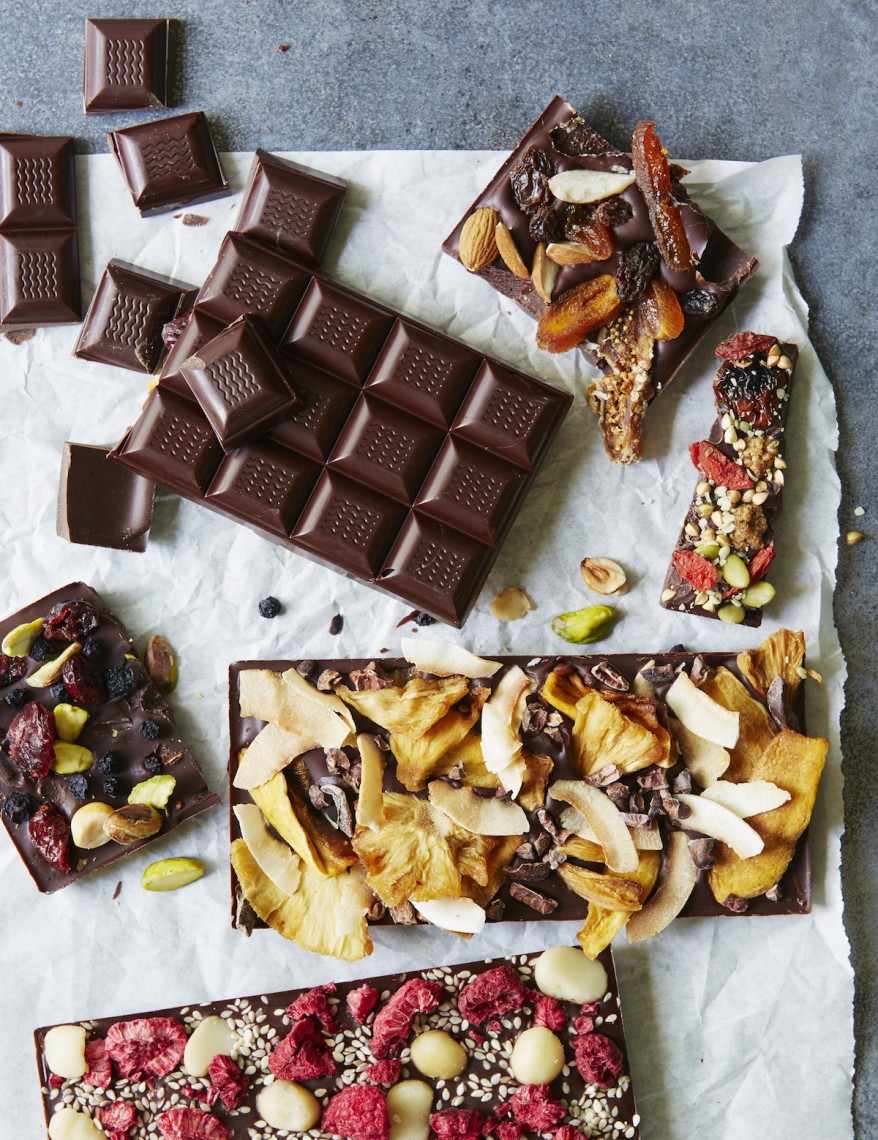 How to make your own chocolate without flavourings, emulsifiers or powders. Rich and intense tempered glossy chocolate with a good "snap" when broken; make your own chocolate bars as edible gifts - recipe from Clean Cakes by Henrietta Inman