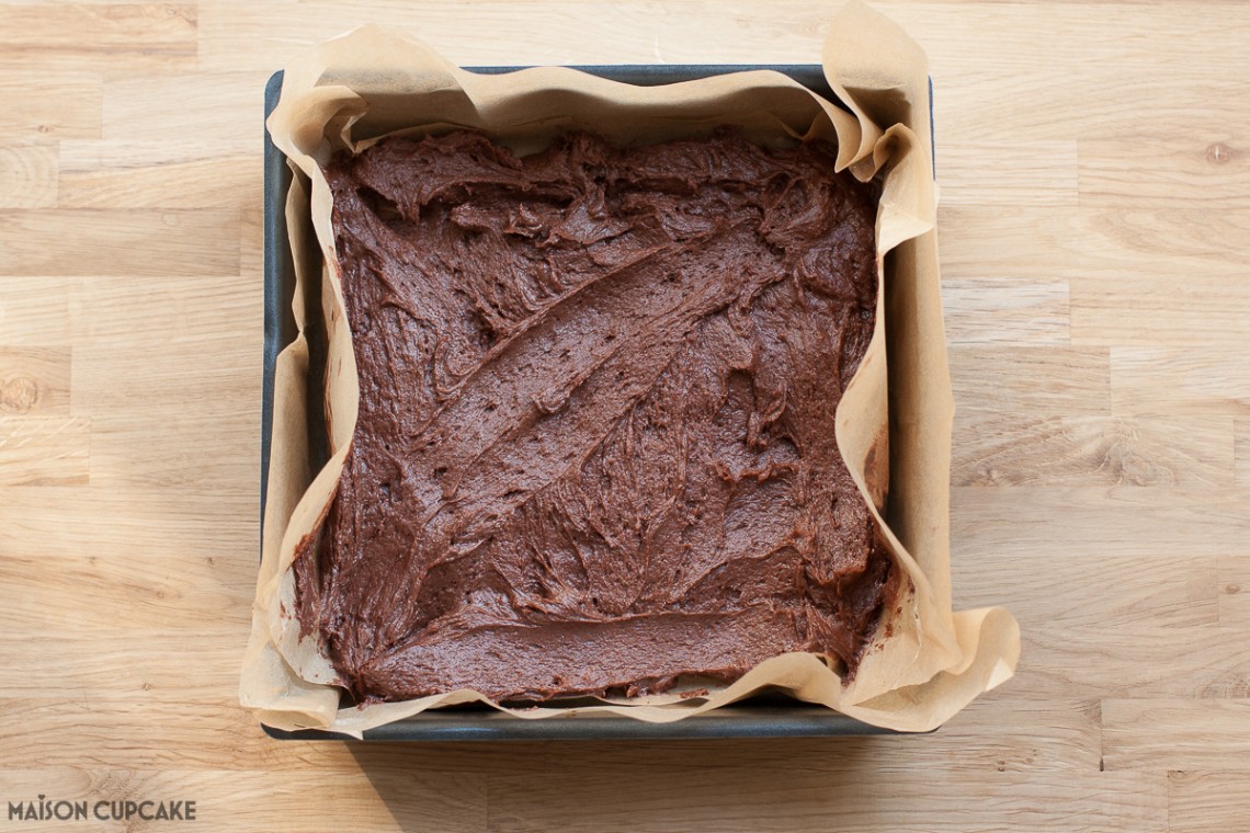 Chocolate Bunny Bum Cake Step by Step pics - making square chocolate cake
