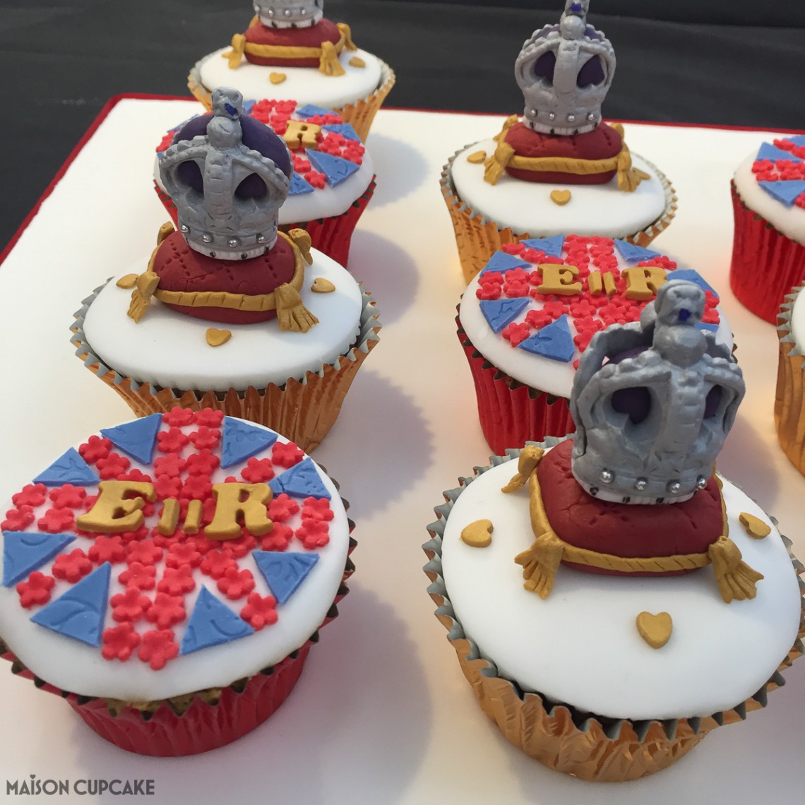 Queen's 90th Birthday Cupcakes by Jan Bourne