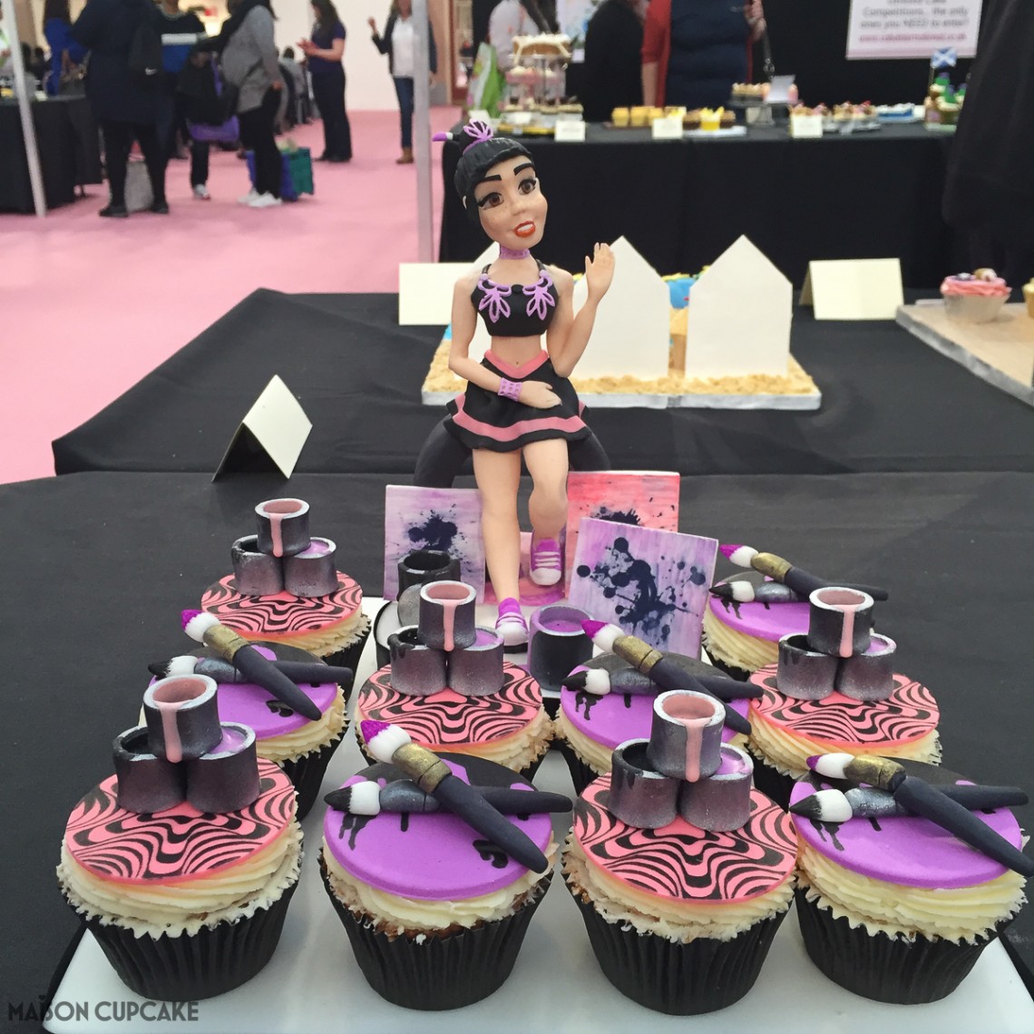 Burlesque cupcakes