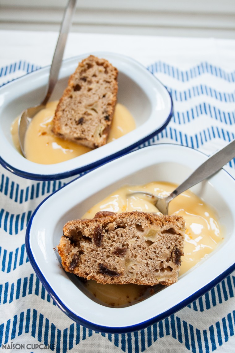 Really easy apple cake recipe with no fancy equipment required - you can bake this Dorset Apple Cake in virtually any kitchen