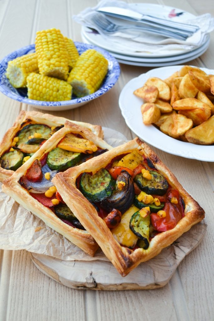 easy mediterranean tart by Tinned Tomatoes