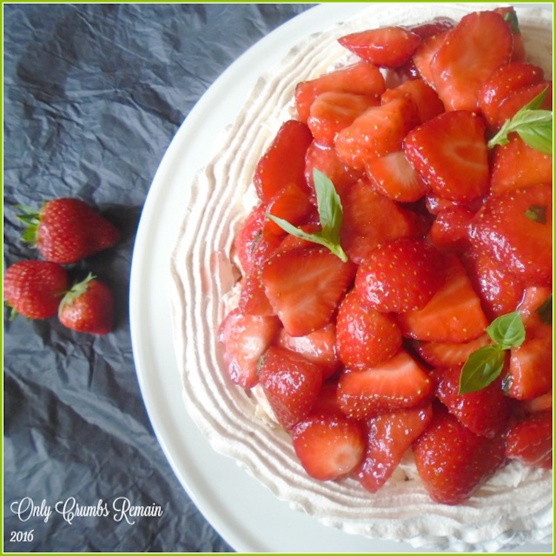 Botw-Strawberry & Basil Pavlova