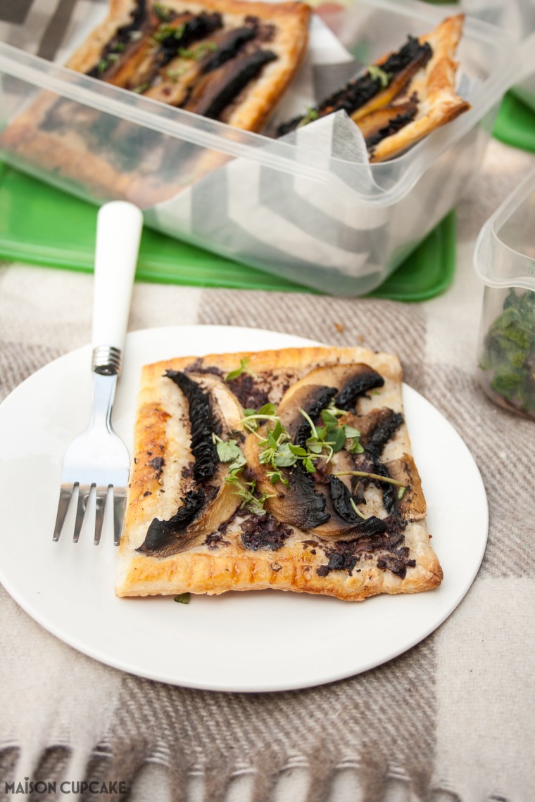 Simple but tasty portobello mushroom puff pastry tarts recipe with black olive tapenade - brilliant savoury pastry for picnics, packed lunches or light suppers