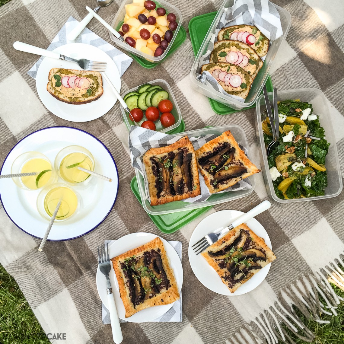 Simple but tasty portobello mushroom puff pastry tart recipe with black olive tapenade - brilliant savoury pastry for picnics, packed lunches or light suppers