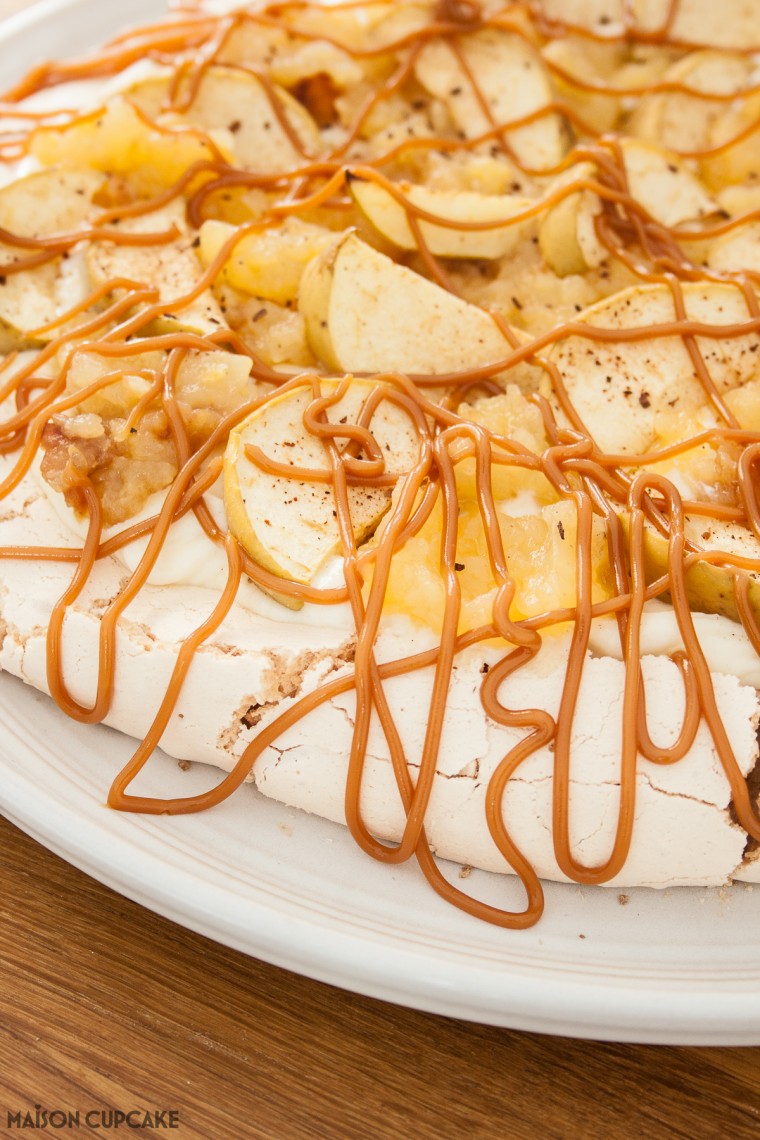 Make this sticky toffee apple pavlova dessert with dulce de leche caramel sauce drizzle - easy recipe using low fat quark cream cheese not whipped cream and Bramley cooking apples