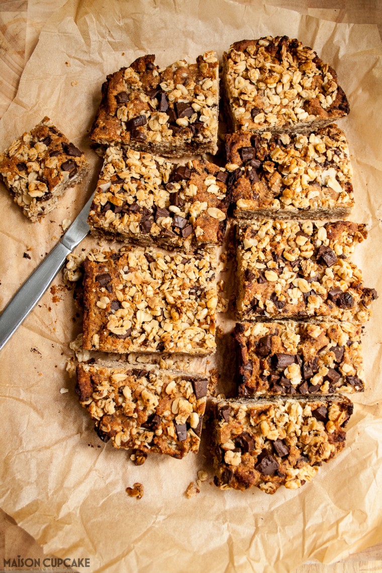 Tasty chickpea blondies with choc chips, coconut and chia granola