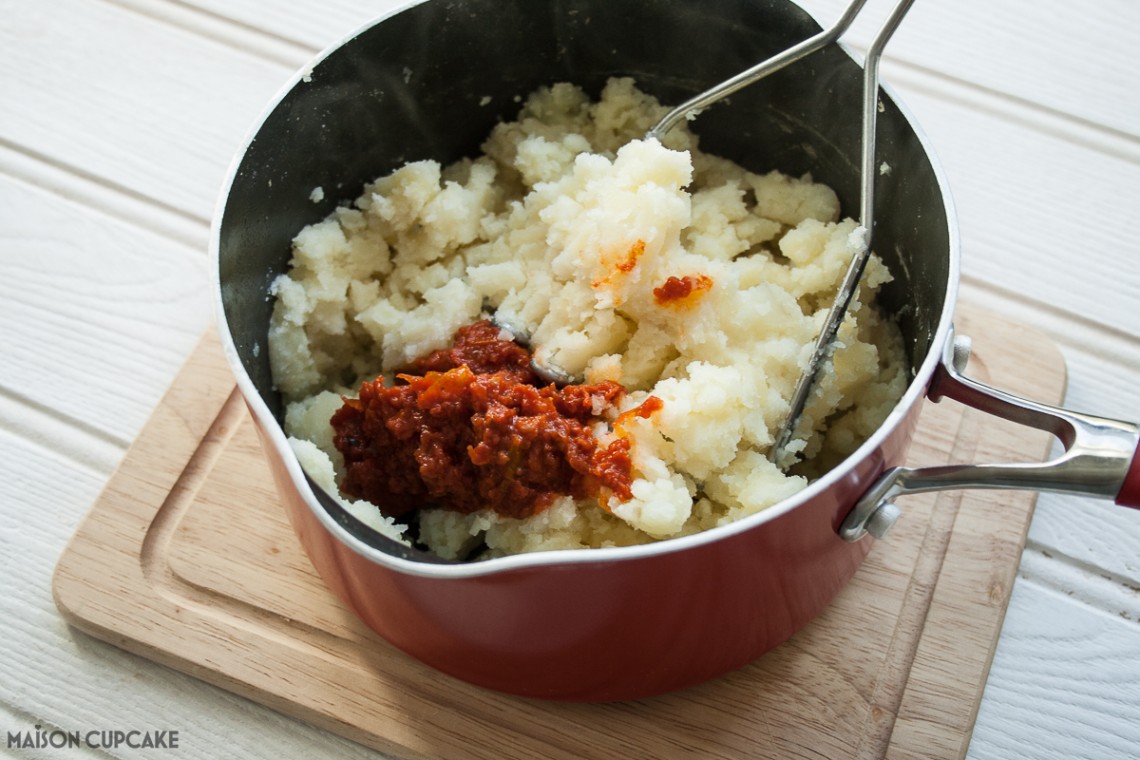 Making duchesse potatoes