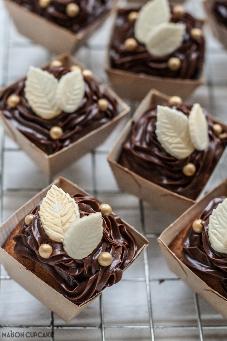 we-bake-chocolate-cupcakes-5