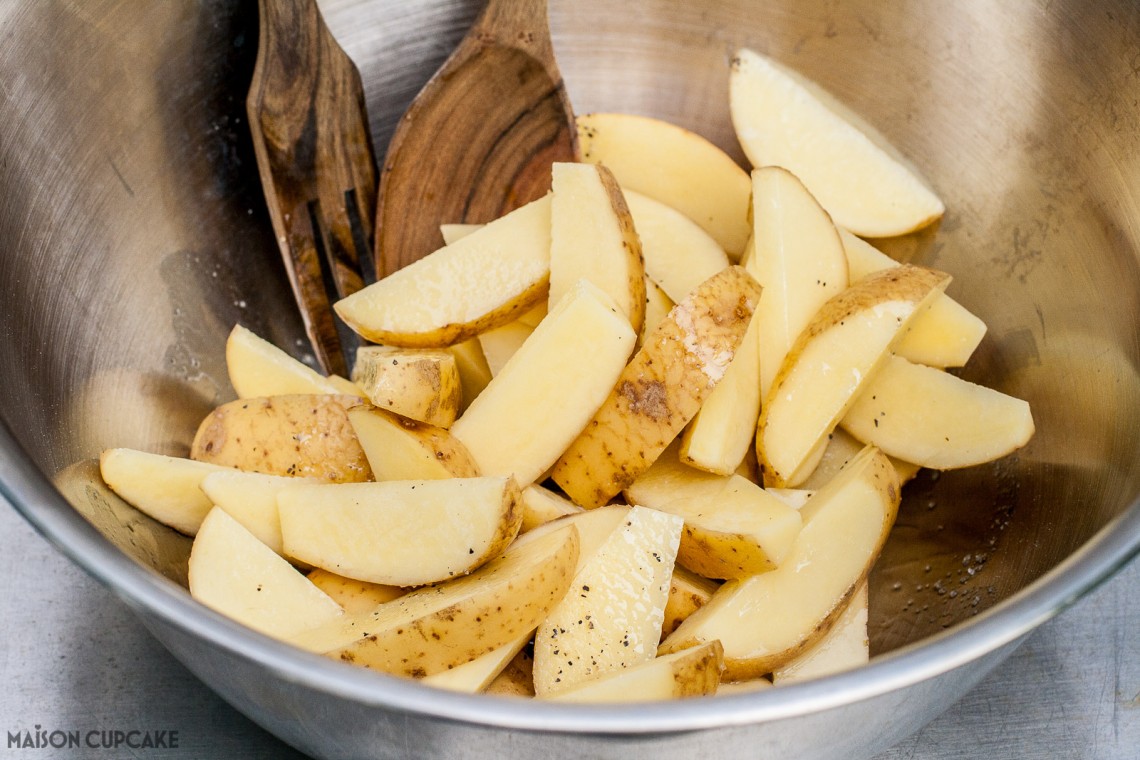 How to Make Combi Microwave Potato Wedges