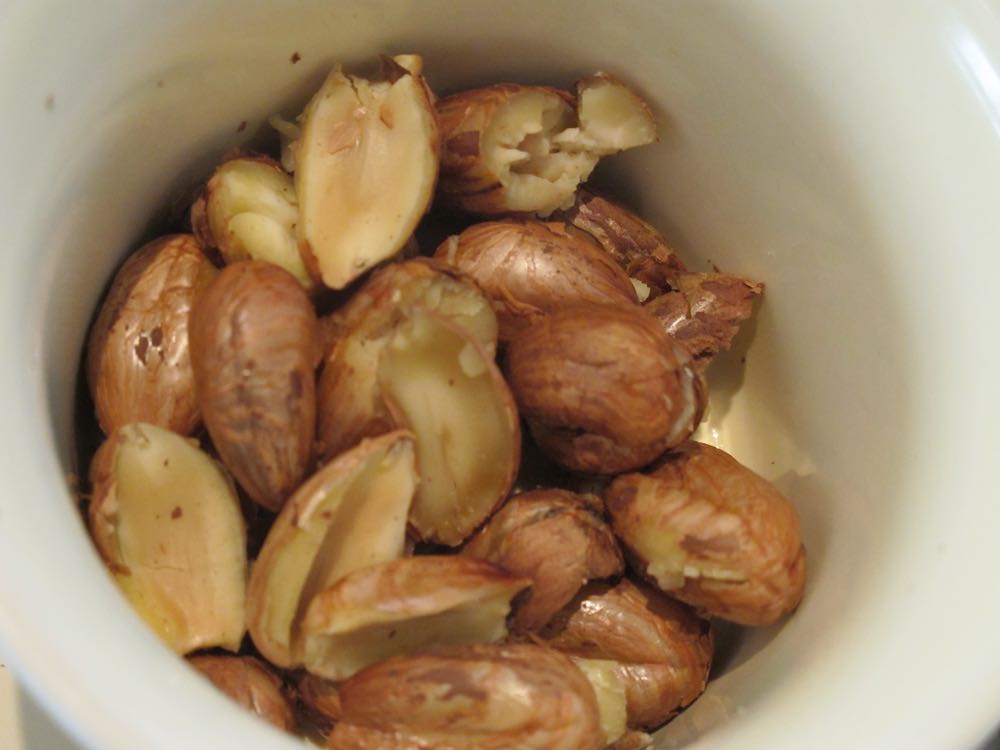 Shelled Cobnuts