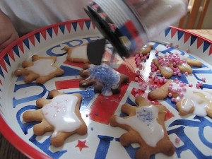 World Baking Day: Ted bakes jubilee biscuits