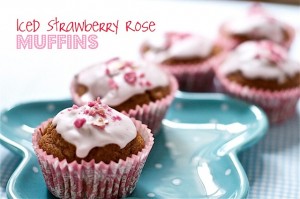 Strawberry muffins with rose icing