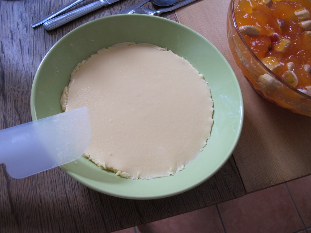 Custard mix for Emergency Trifle in green bowl