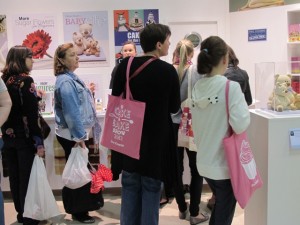 Cake and Bake Show Crowds