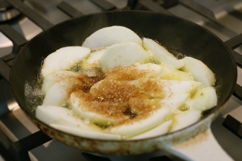 Caramelising Apple Slices in Heavy Pan
