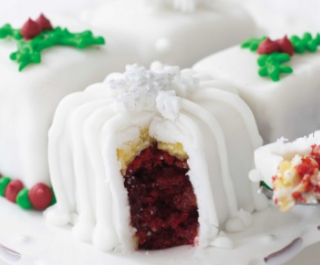 christmas-red-velvet-cakes