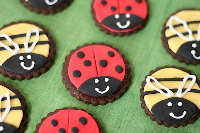 Ladybird Cookies and Bees Too!