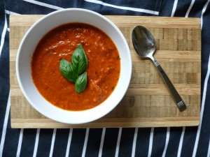 Simple tomato soup 