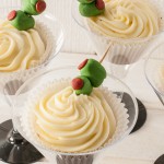 James Bond style Martini Cupcakes with Vermouth Buttercream and Sugarpaste Olives