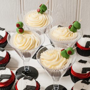 James Bond Cupcakes - Martini or Tuxedo Style: Two ways to make James Bond themed party cupcakes