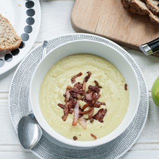 Make this warming savoury apple soup from soya beans and bramley cooking apples - it's savoury not sweet