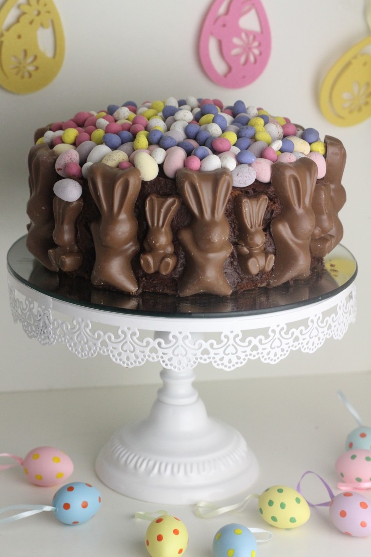 Malteser MaltEaster Bunny & Mini Egg Chocolate Cake