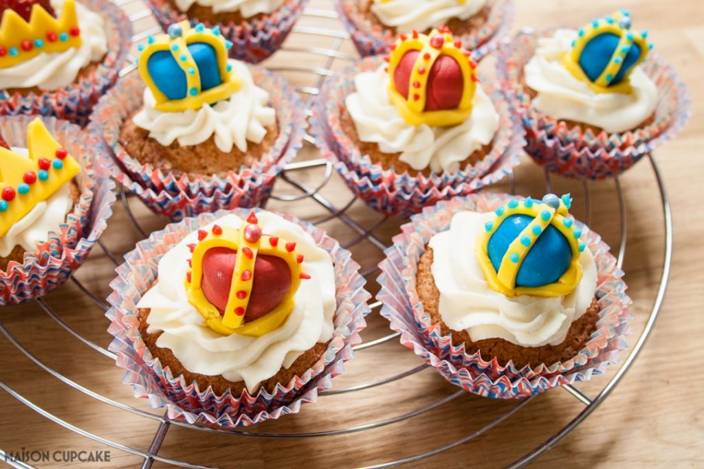 Queen's Birthday Cupcakes