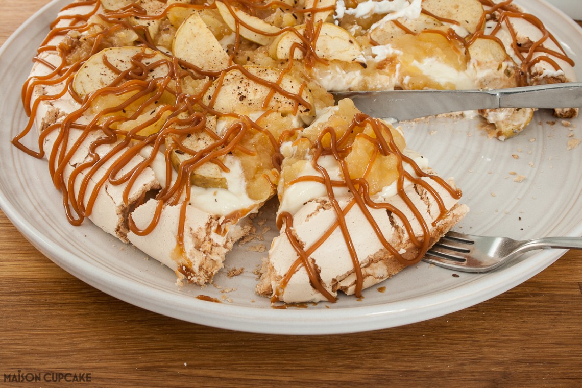 Make this sticky toffee apple pavlova dessert with dulce de leche caramel sauce drizzle - easy recipe using low fat quark cream cheese not whipped cream and Bramley cooking apples