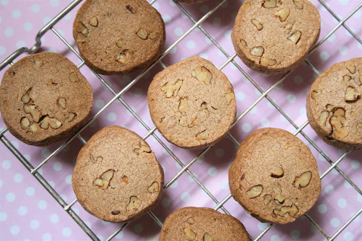 Pecan freeze and bake cookies on a wire cooling rack.