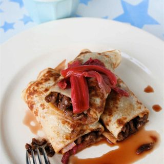 Spicy Pork Pancakes with Rhubarb Recipe