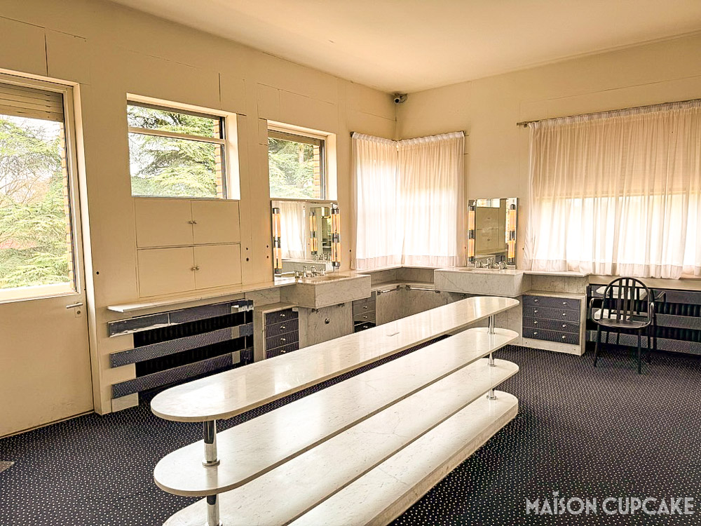 Interior dressing area in Villa Cavrois with architectural built-in furniture