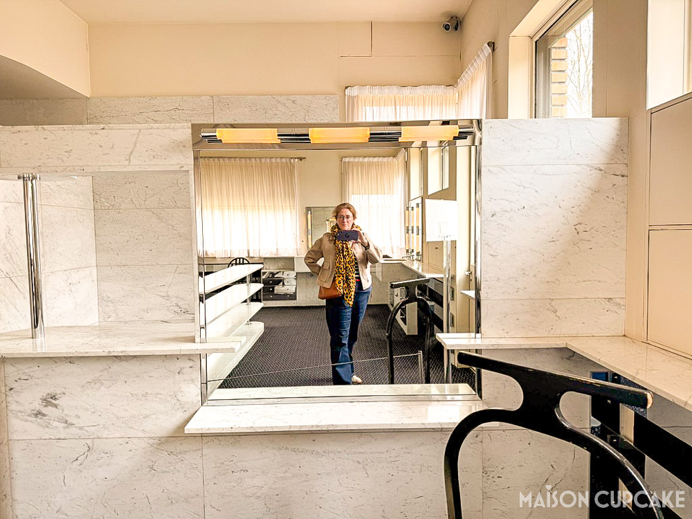 Minimalist Art Deco dressing area with mirror at Villa Cavrois near Lille